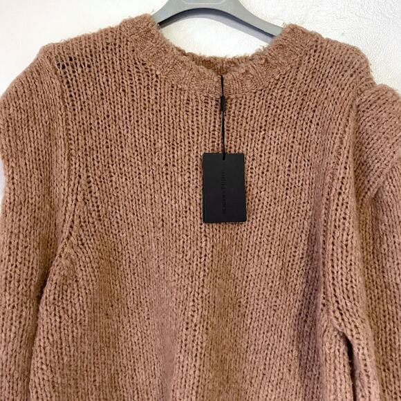 NAADAM NWT Wool Cashmere Structured Shoulder Sweater in Camel Size XL - Picture 5 of 13